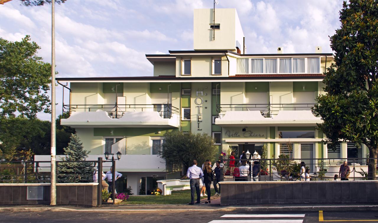 Hotel Villa Chiara Terracina Exteriör bild